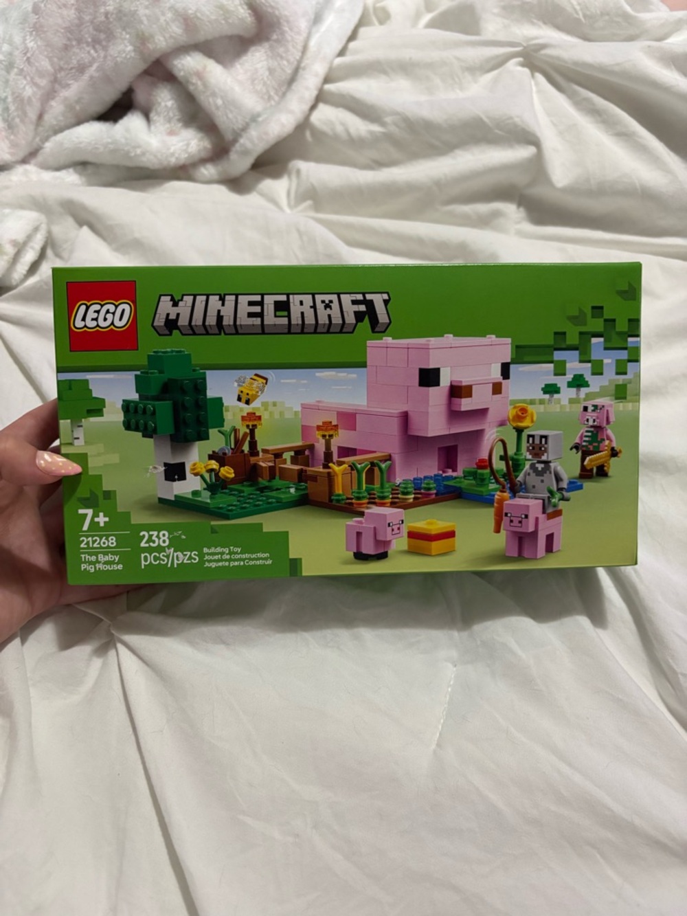 LEGO Minecraft Pink Pig House Building Set with Green Base